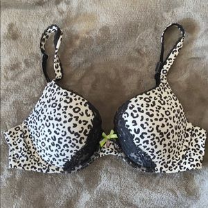 VS Body by Victoria, Padded perfect coverage S34C